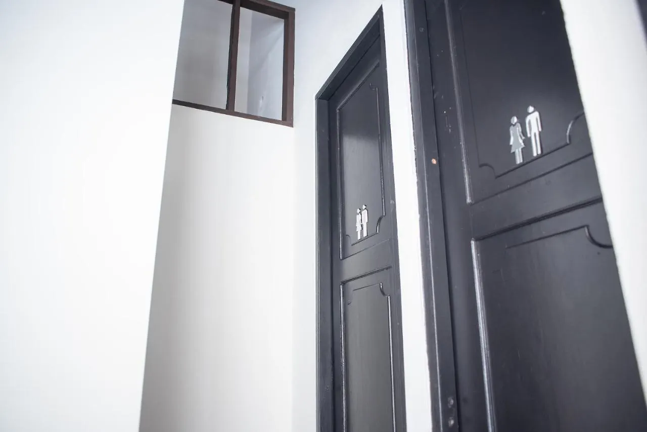 Fortel Hostel 산후안 0*,