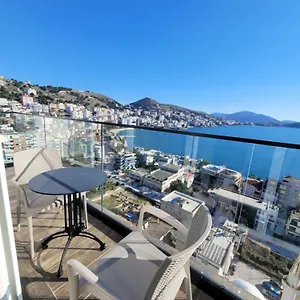 Toer & 5*, Sarandë Albania